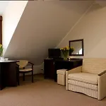 Plazowy Boss Z Restauracja 50 Metrow Od Morza 2*
