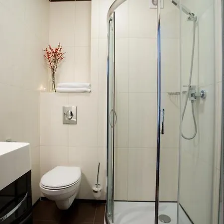 Plazowy Boss Z Restauracja 50 Metrow Od Morza Maison d'hôtes 2*