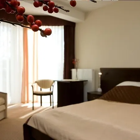 Plazowy Boss Z Restauracja 50 Metrow Od Morza بيت ضيافة Dziwnów