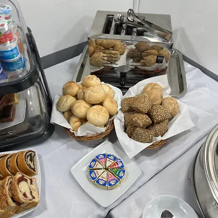 Гостевой дом Plazowy Boss Z Restauracja 50 Metrow Od Morza