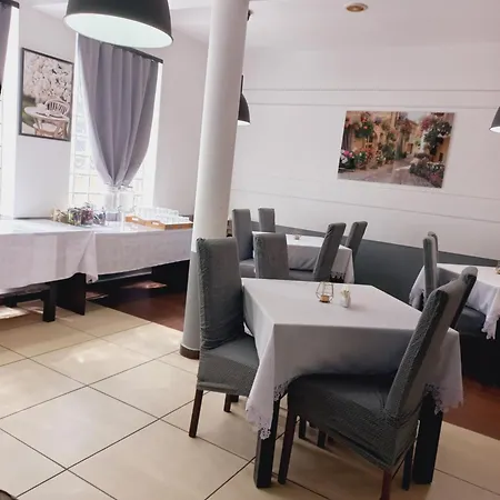 Pensjonat Boss Z Restauracją 50 Metrów Od Morza!
