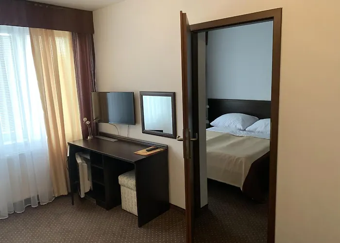 Gasthof Plazowy Boss Z Restauracja 50 Metrow Od Morza