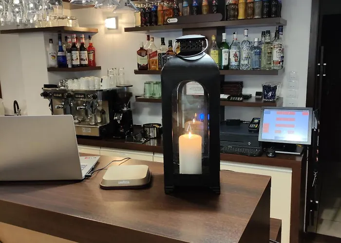 Plazowy Boss Z Restauracja 50 Metrow Od Morza 2*