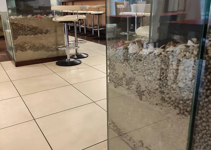 Gasthof Plazowy Boss Z Restauracja 50 Metrow Od Morza 2*