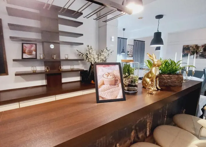 Plazowy Boss Z Restauracja 50 Metrow Od Morza 2*