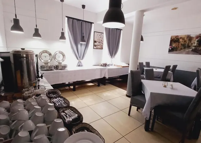 Plazowy Boss Z Restauracja 50 Metrow Od Morza 2* Dziwnów