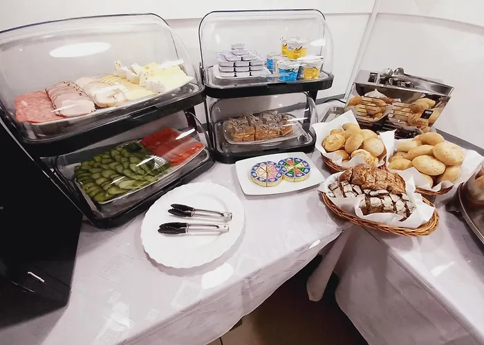 Plazowy Boss Z Restauracja 50 Metrow Od Morza 2* Dziwnów